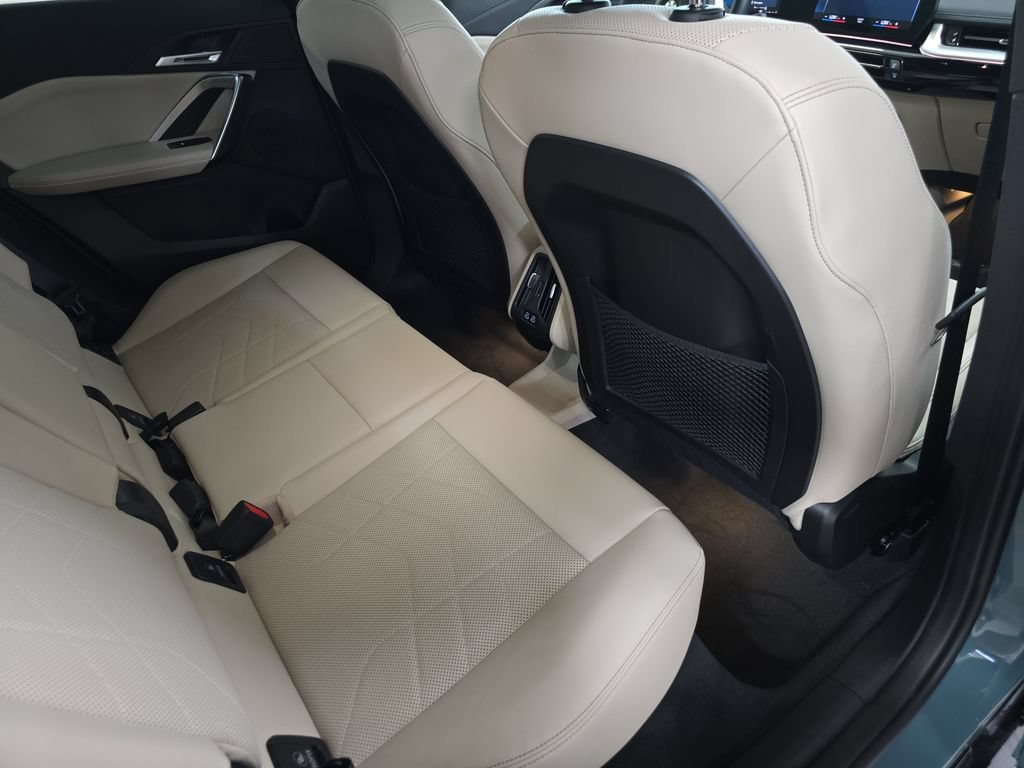 Used 2023 BMW X1 xDrive28i w/ Convenience Package AWD/4WD image 16