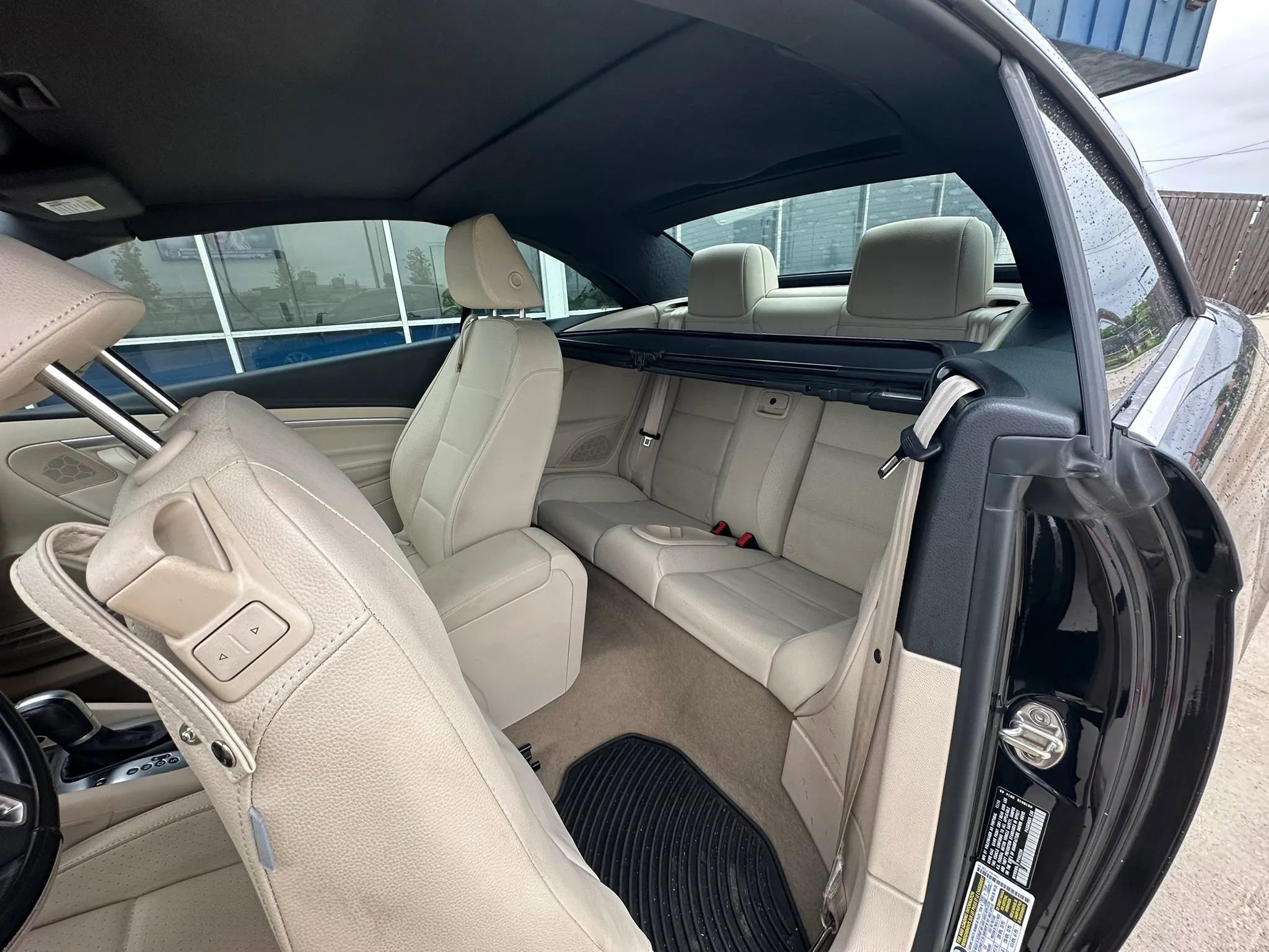 Used 2015 Volkswagen Eos Komfort FWD image 17