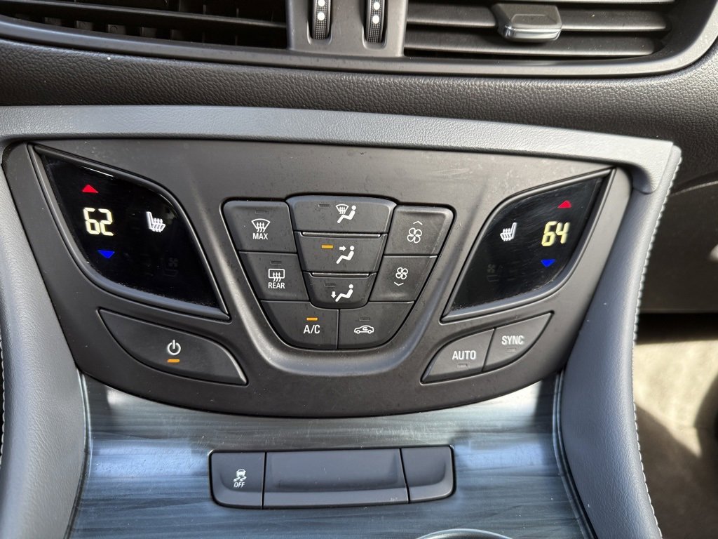 Certified 2020 Buick Envision Premium image 33