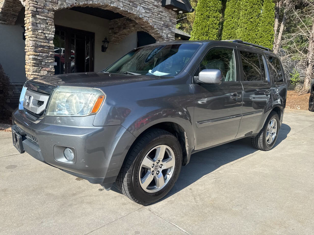 Used 2011 Honda Pilot EX-L image 2