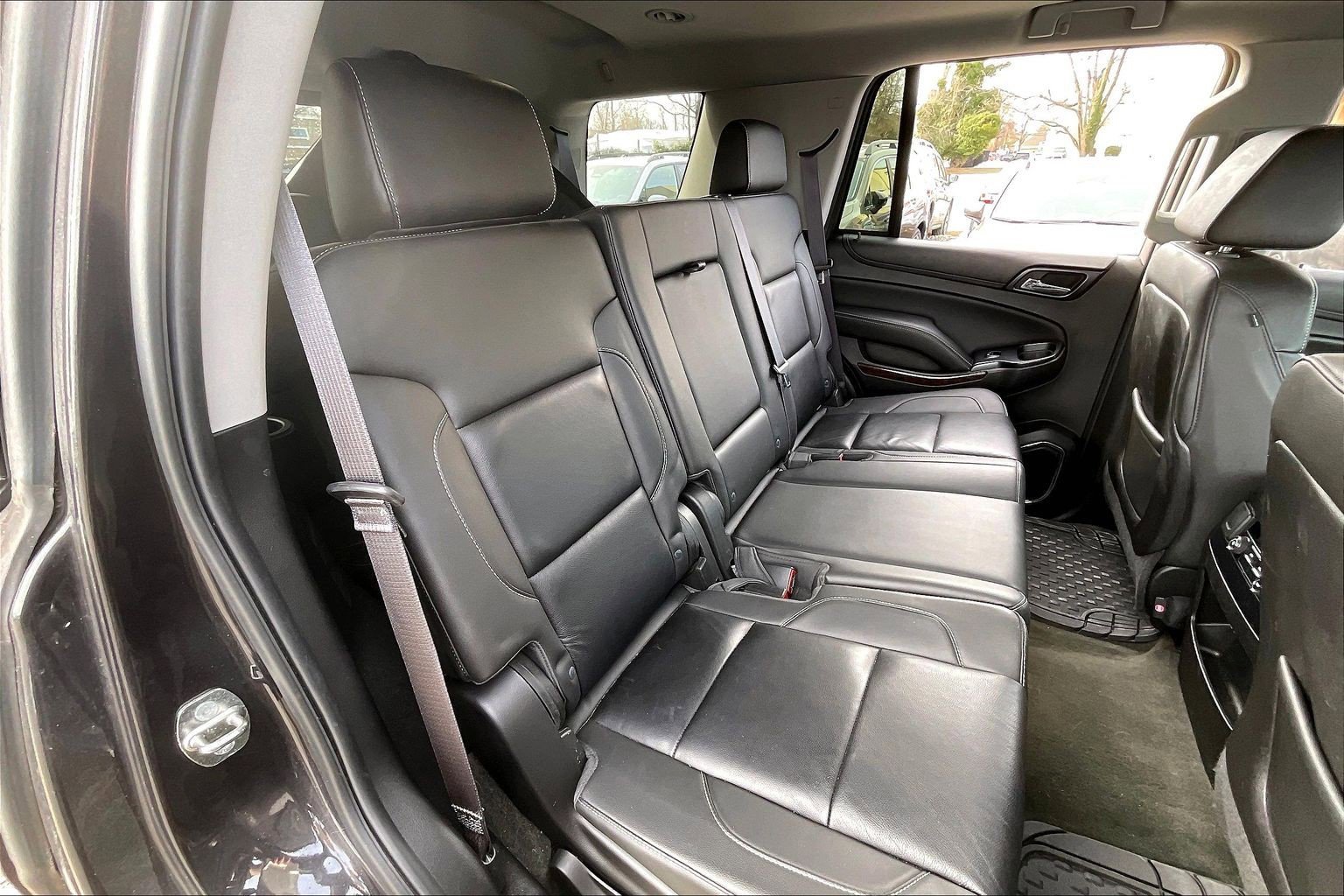 Used 2015 Chevrolet Tahoe LT image 17