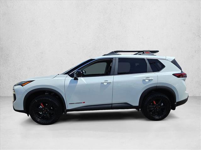 Used 2025 Nissan Rogue SV image 5