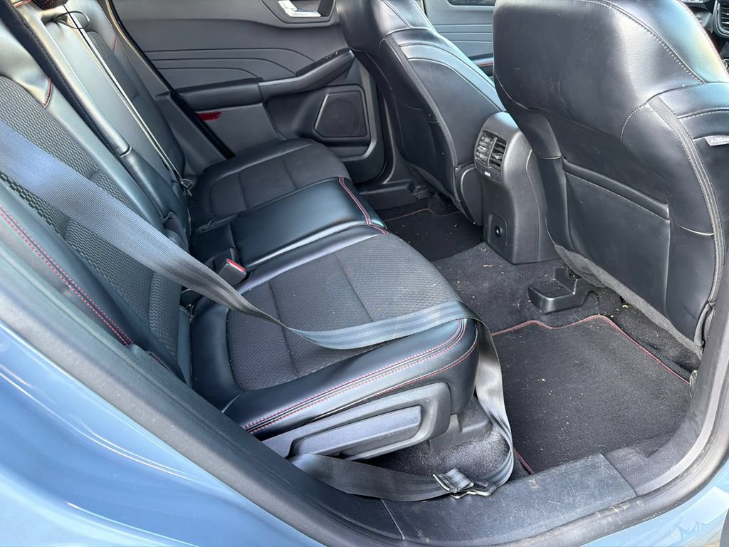Used 2023 Ford Escape ST-Line Select w/ Tech Pack #2 AWD/4WD image 25