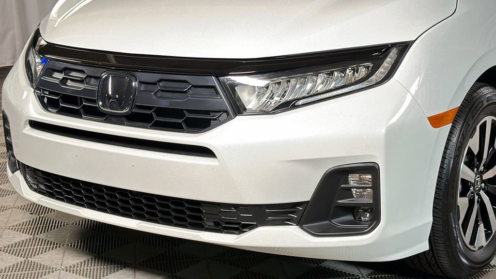 Used 2025 Honda Odyssey EX-L image 3