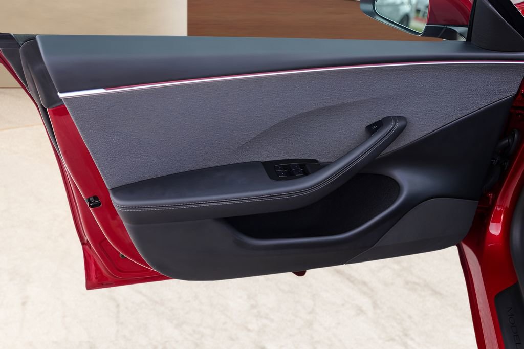 Used 2025 Tesla Model 3 RWD image 21