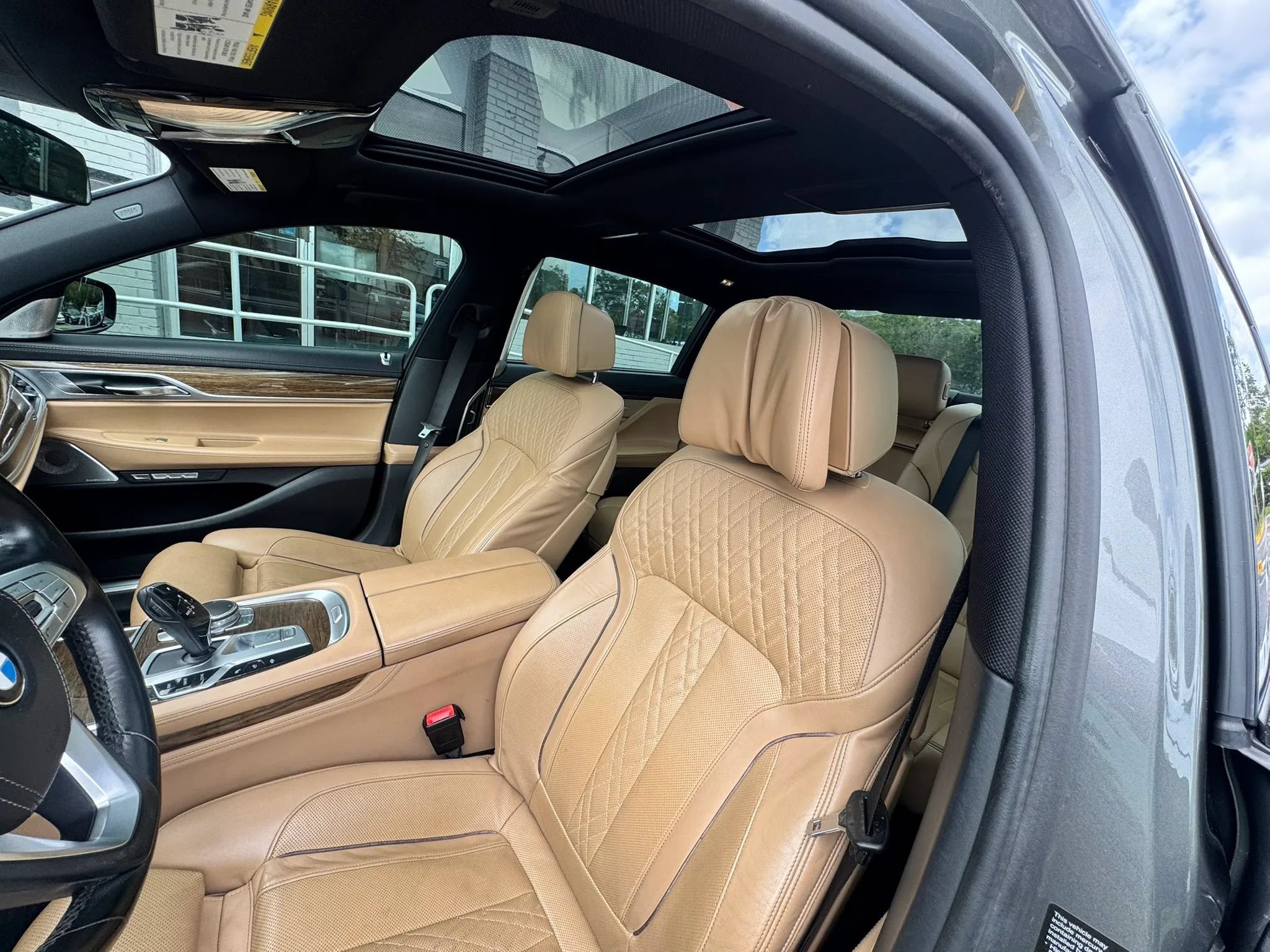 Used 2016 BMW 750i xDrive AWD/4WD image 13