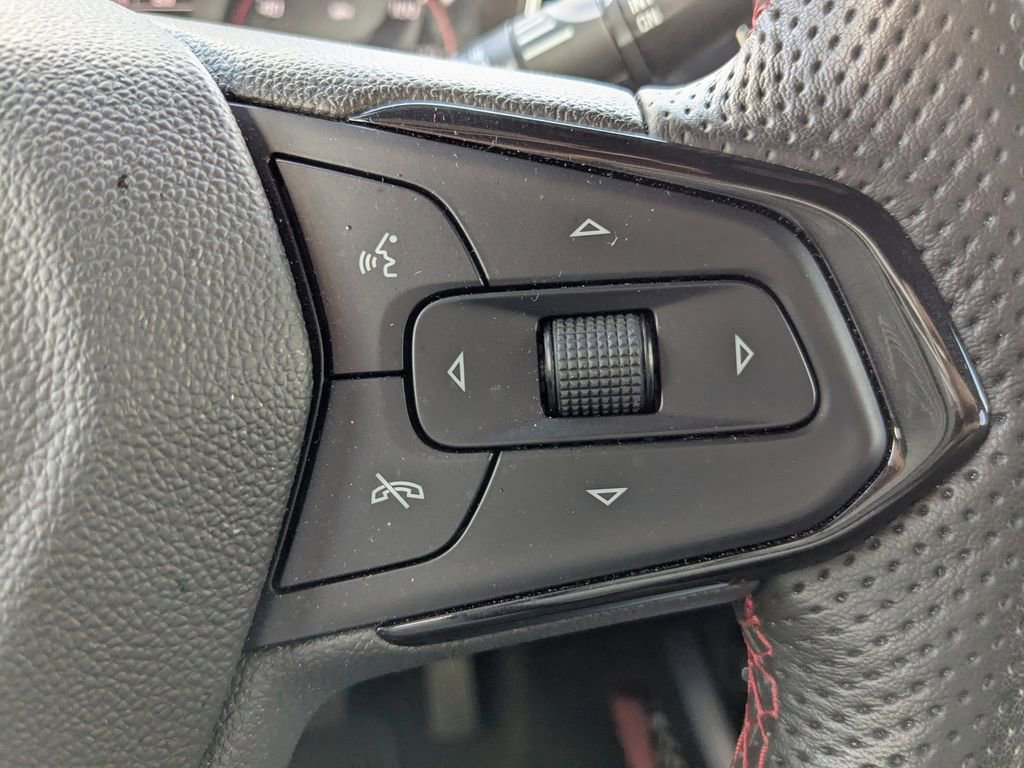 Certified 2023 Chevrolet TrailBlazer RS w/ Convenience Package image 27