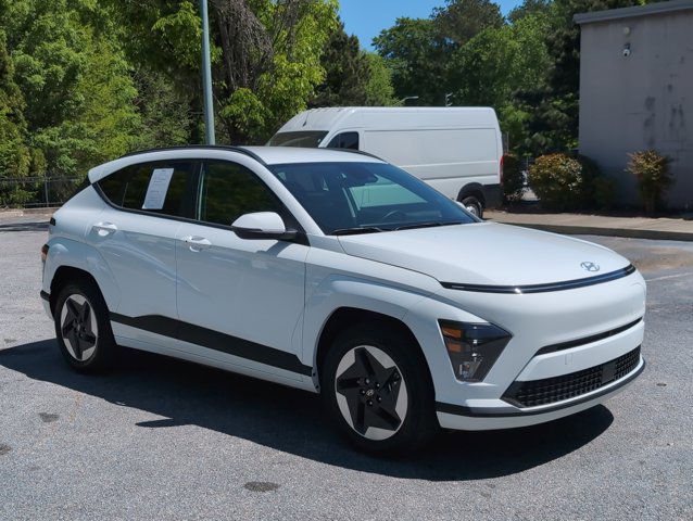 Certified 2024 Hyundai Kona SEL image 3