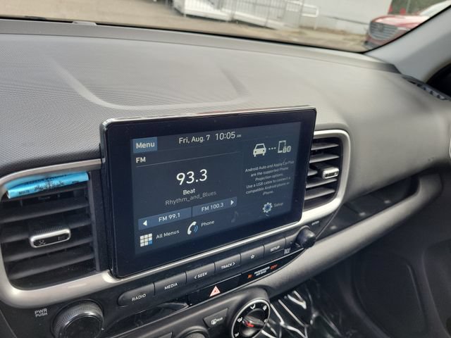 Used 2020 Hyundai Venue SE FWD image 29