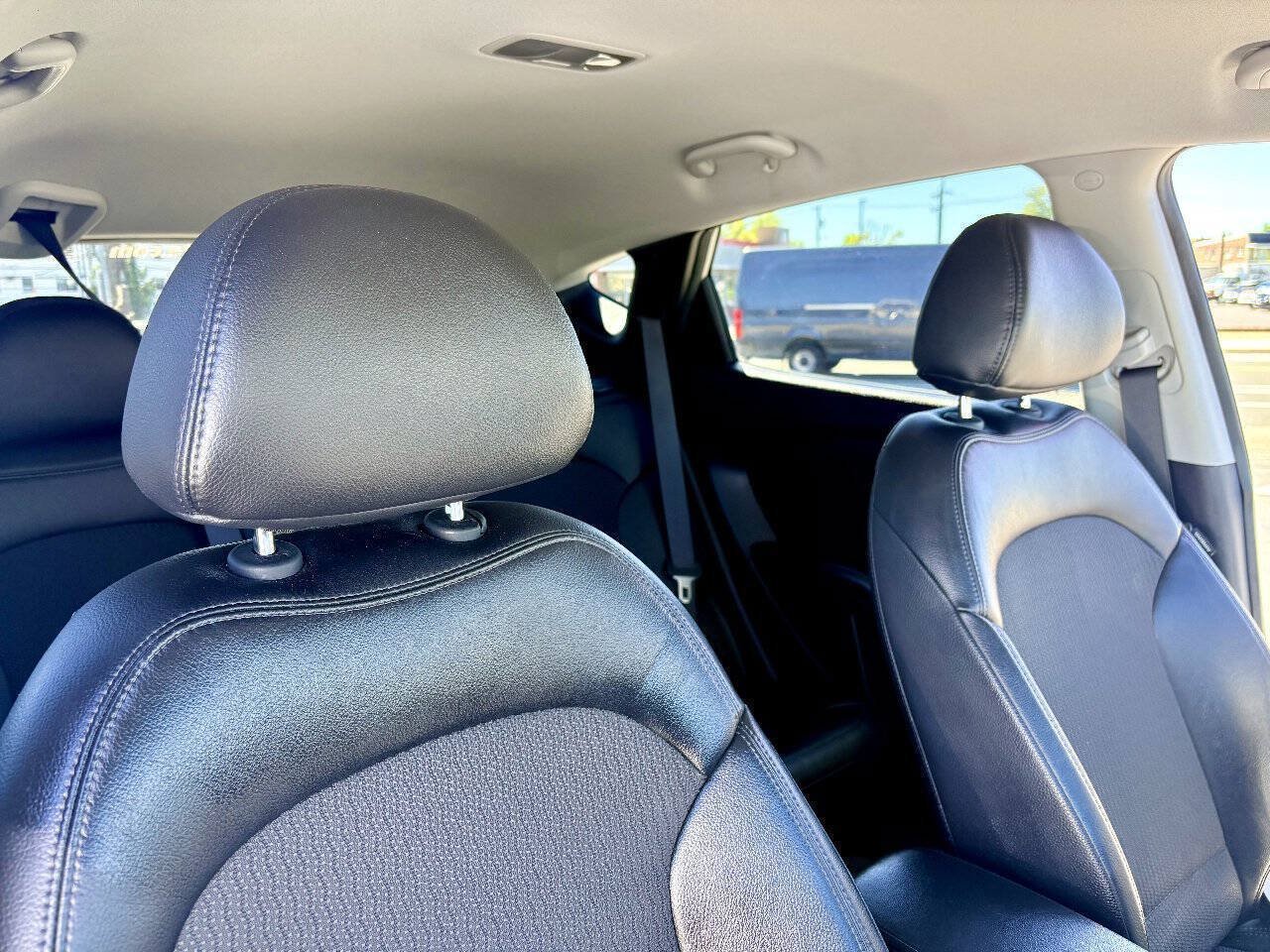 Used 2013 Hyundai Tucson GLS FWD image 32