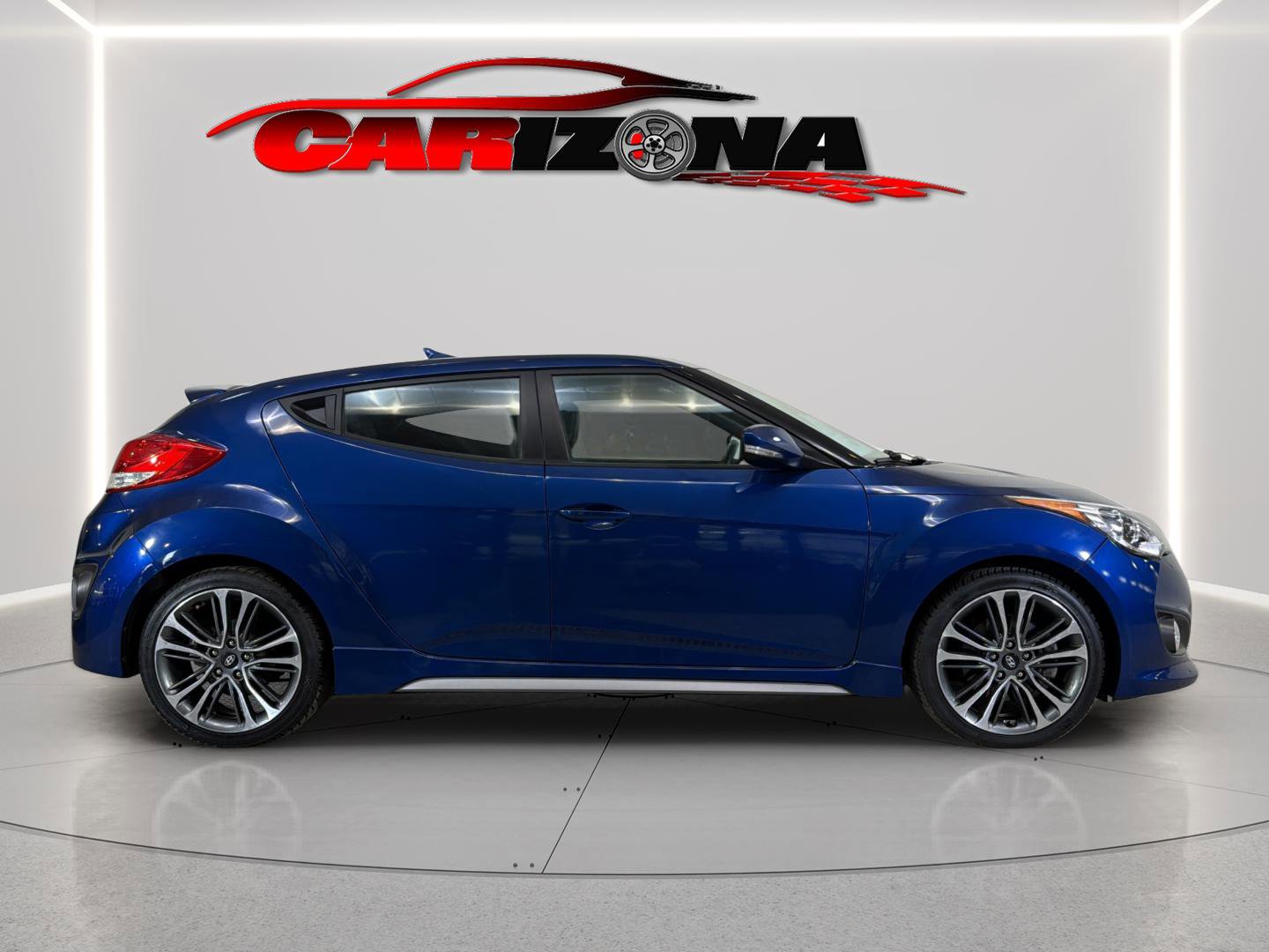 Used 2017 Hyundai Veloster Turbo FWD image 4