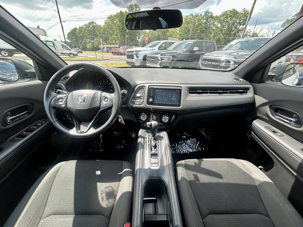 Used 2021 Honda HR-V Sport image 21