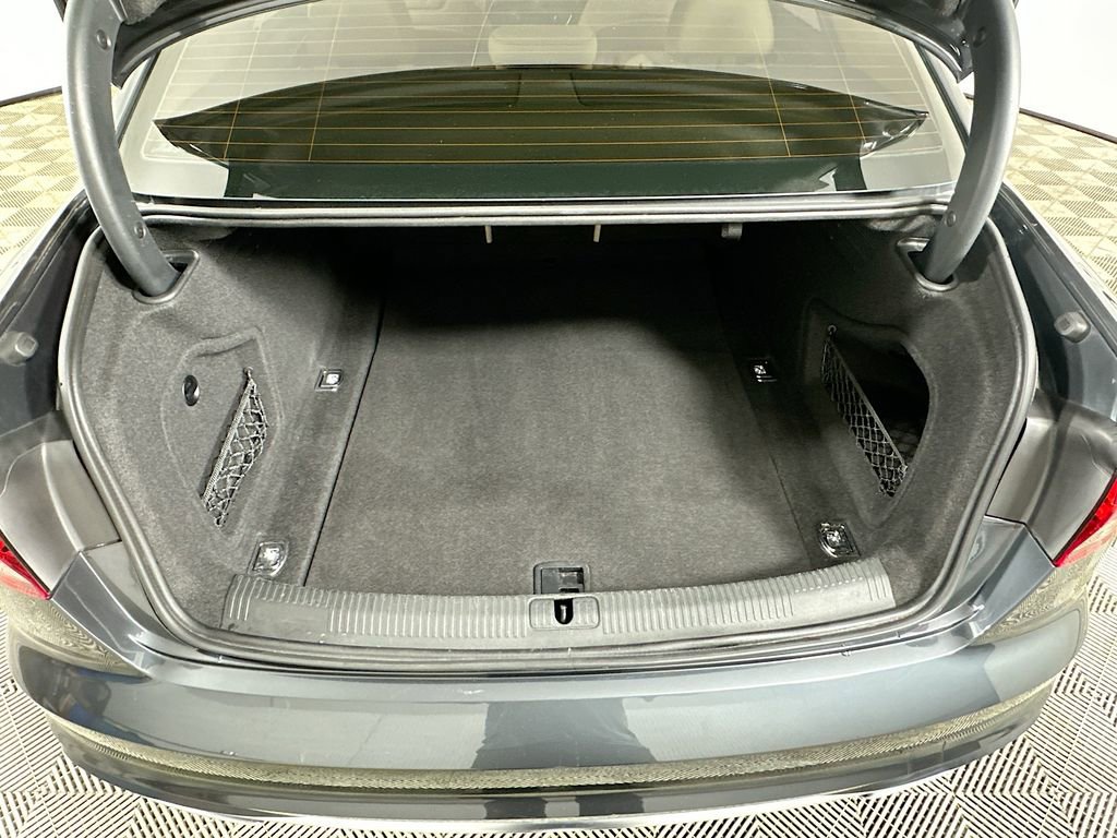 Used 2020 Audi A4 2.0T Premium w/ Convenience Package image 32