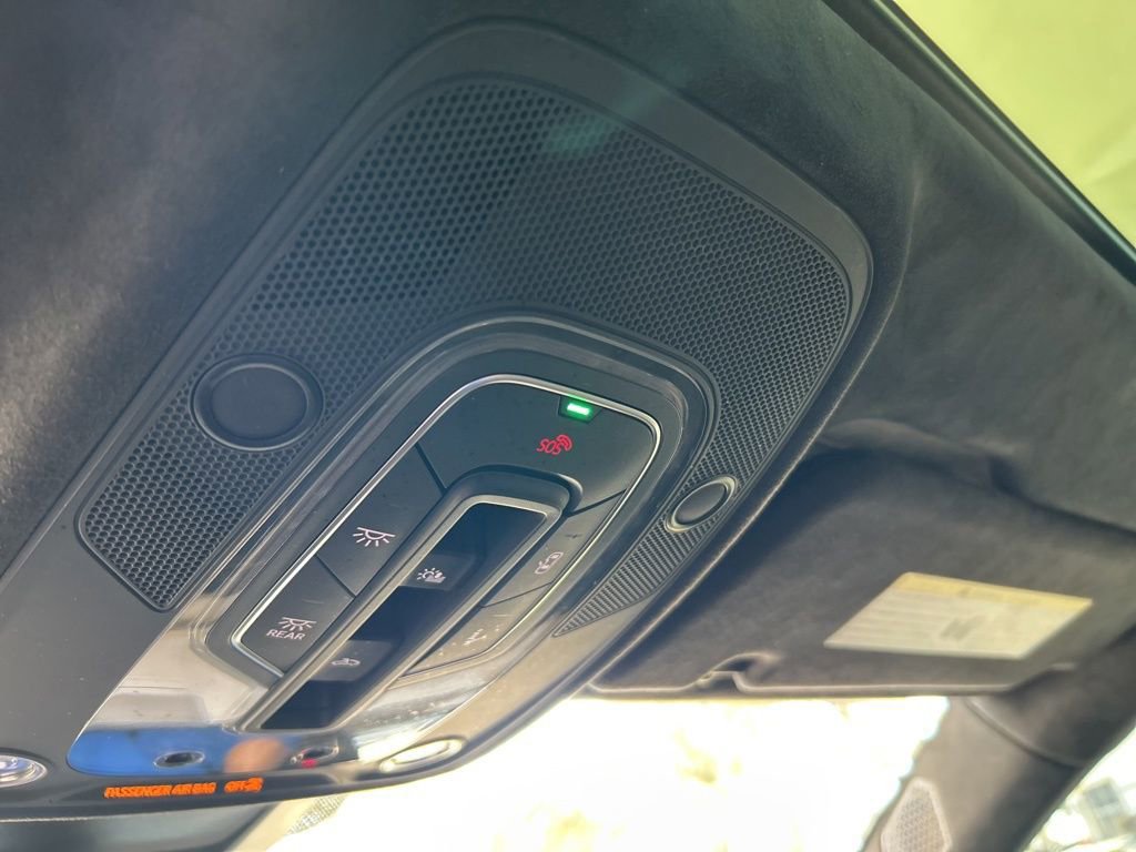 Used 2022 Lamborghini Urus image 54