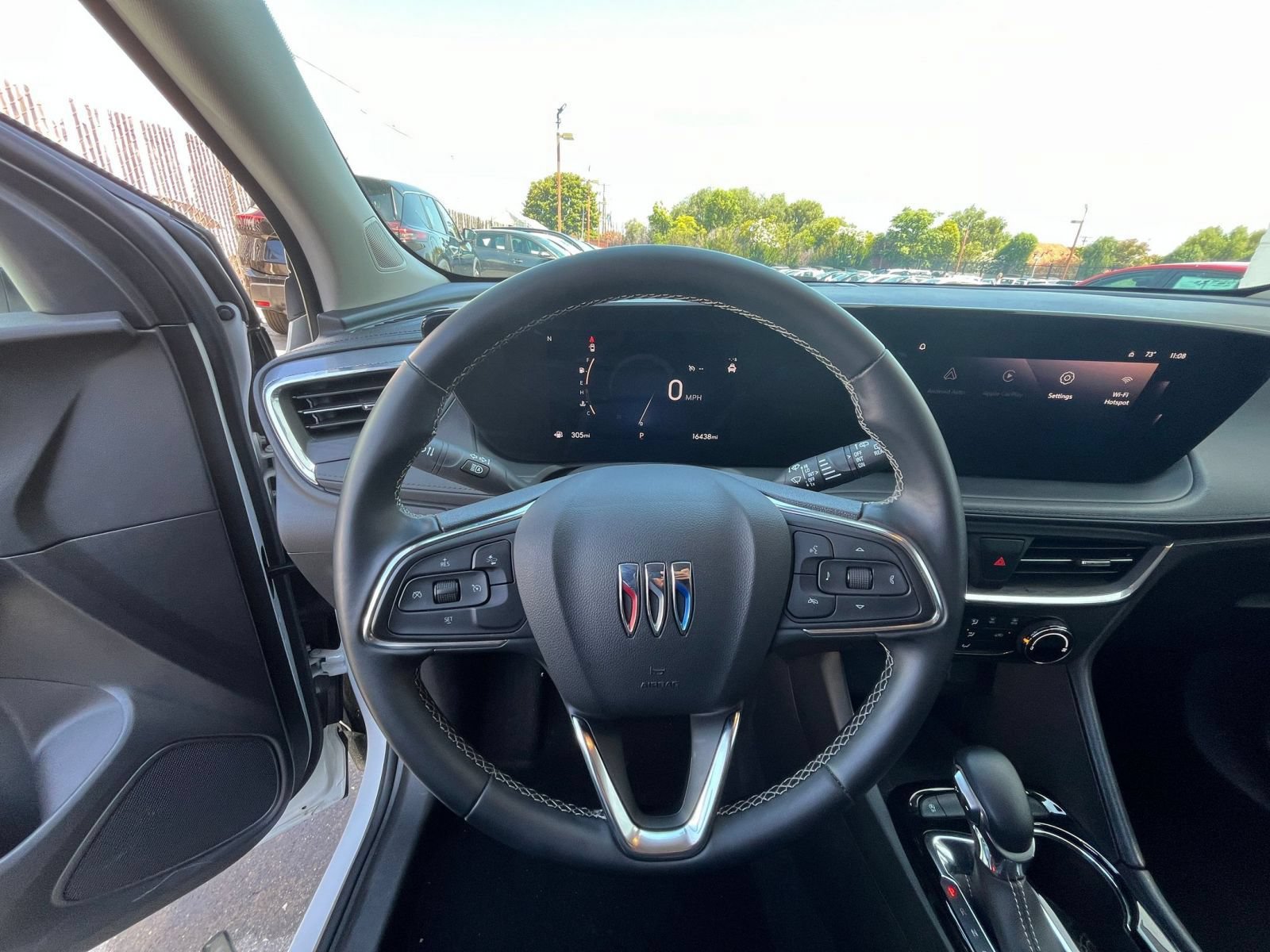 Used 2025 Buick Encore GX Preferred FWD image 33