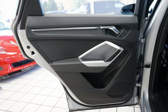 Used 2021 Audi Q3 2.0T Premium image 43