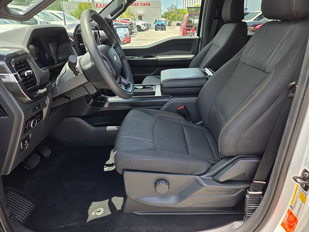 Used 2025 Ford F150 STX w/ Equipment Group 200A RWD image 5