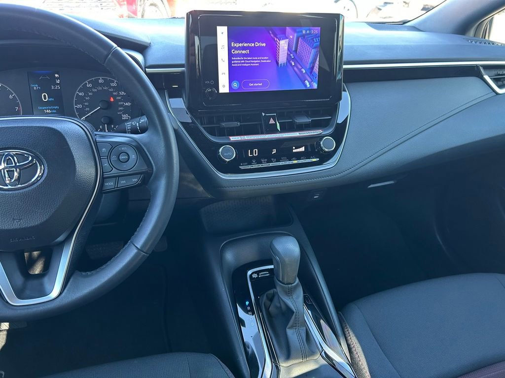 Used 2025 Toyota Corolla SE image 17
