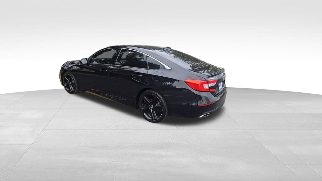 Used 2019 Honda Accord Sport image 6