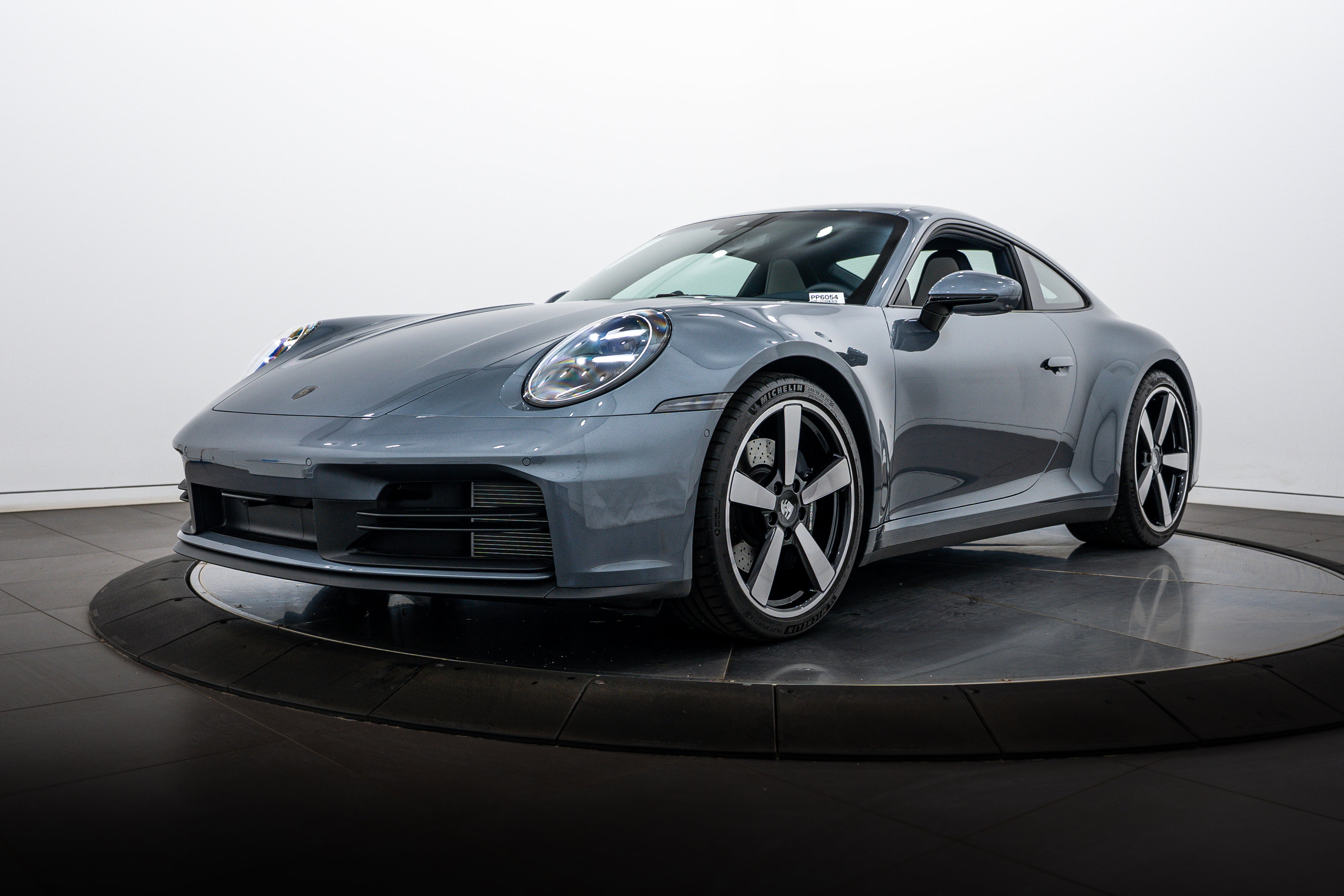 Certified 2025 Porsche 911 Carrera RWD image 1
