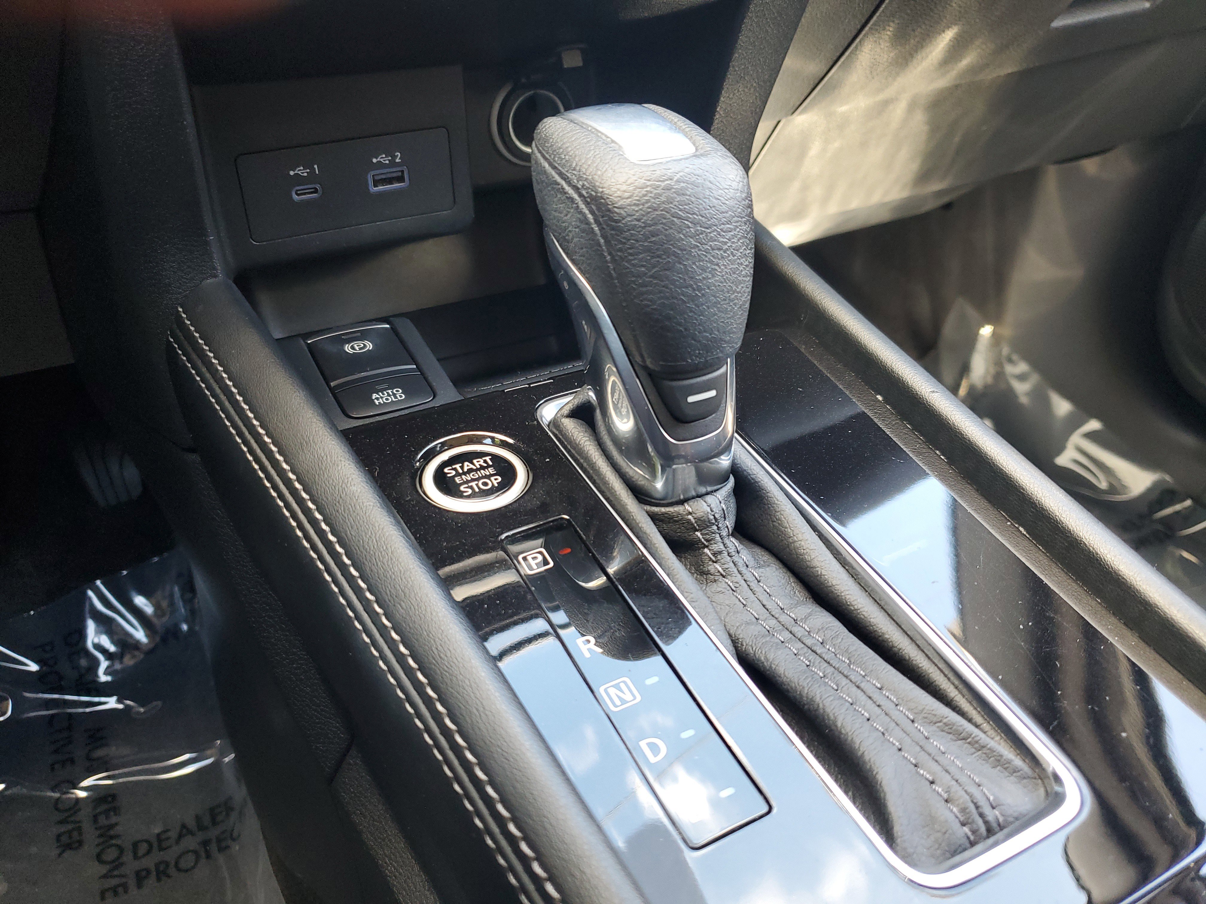 Certified 2023 Nissan Kicks SR image 24