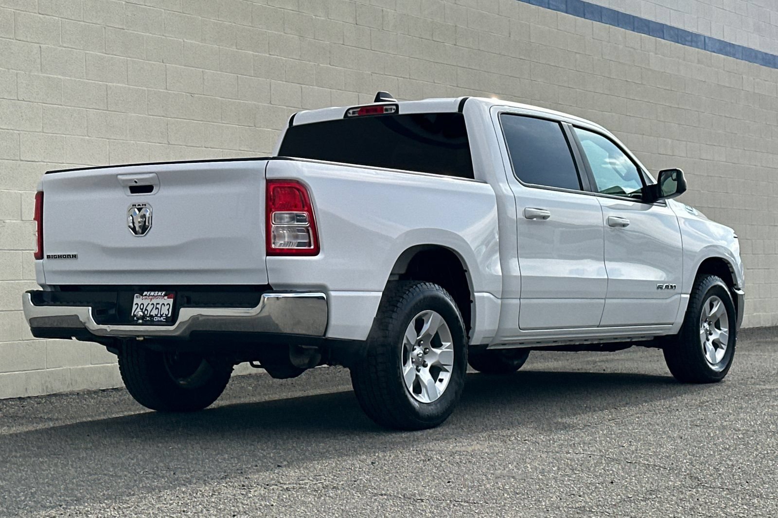 Used 2021 RAM 1500 Big Horn RWD image 4