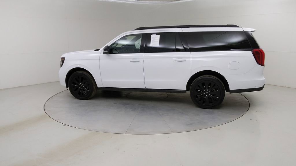 Certified 2025 Ford Expedition Max Platinum w/ Stealth Appearance Package AWD/4WD image 19