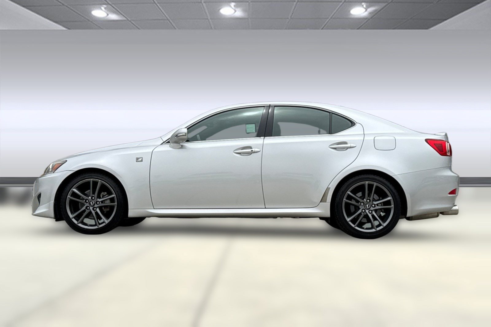 Used 2011 Lexus IS 250 w/ F-Sport Pkg w/Summer Tires RWD image 2