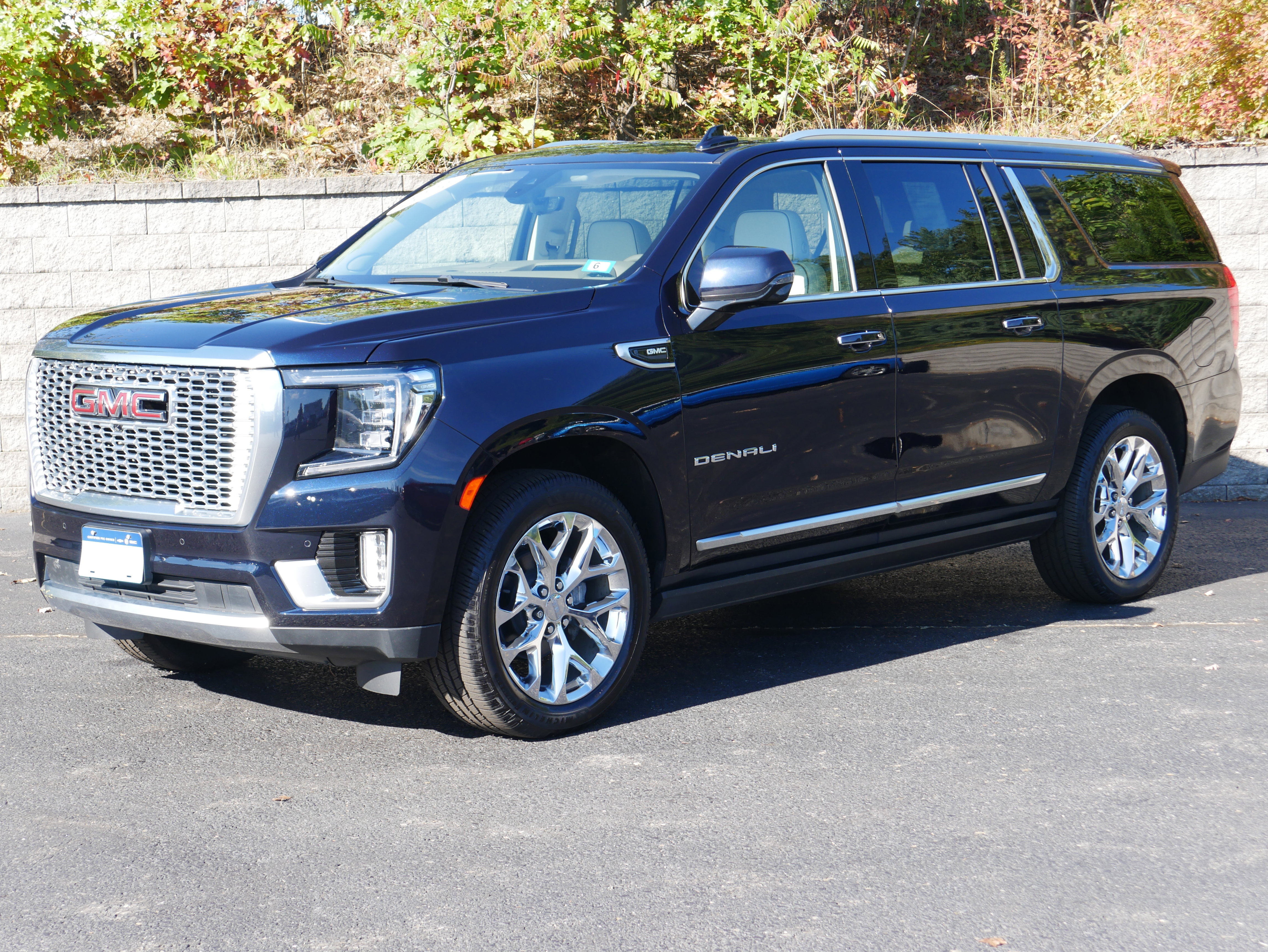 Certified 2021 GMC Yukon XL Denali w/ Denali Premium Package