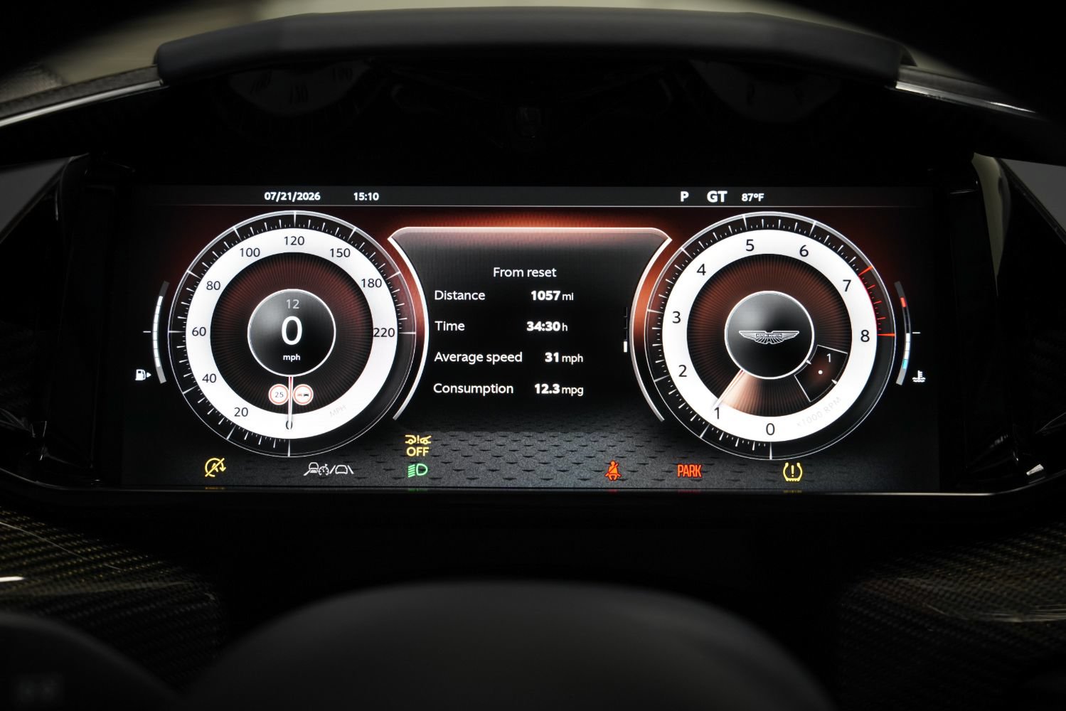 Used 2025 Aston Martin Vanquish RWD image 52