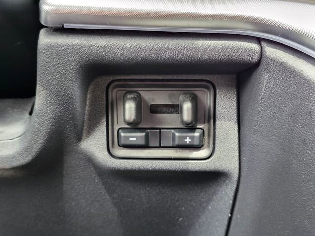 Certified 2025 Ford Expedition Max Platinum image 28