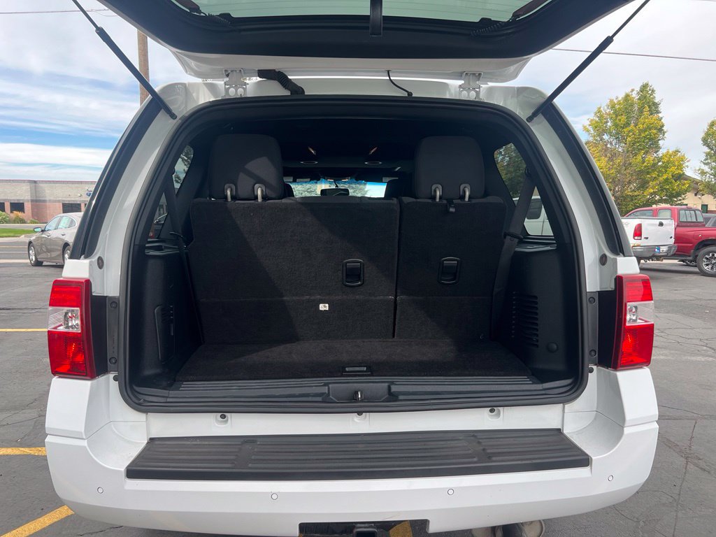 Used 2015 Ford Expedition XLT AWD/4WD image 5