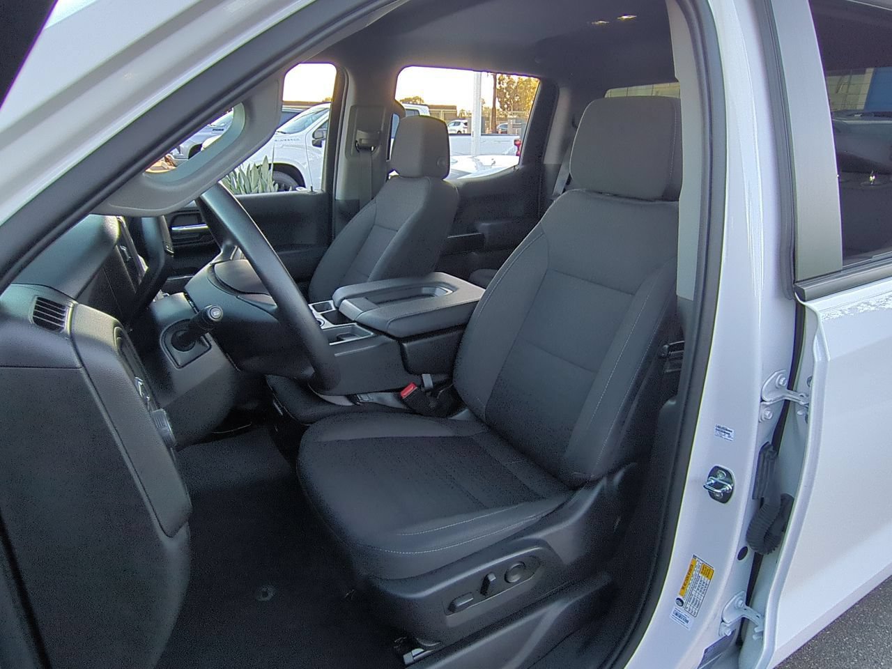 Used 2022 Chevrolet Silverado 1500 Custom RWD image 18