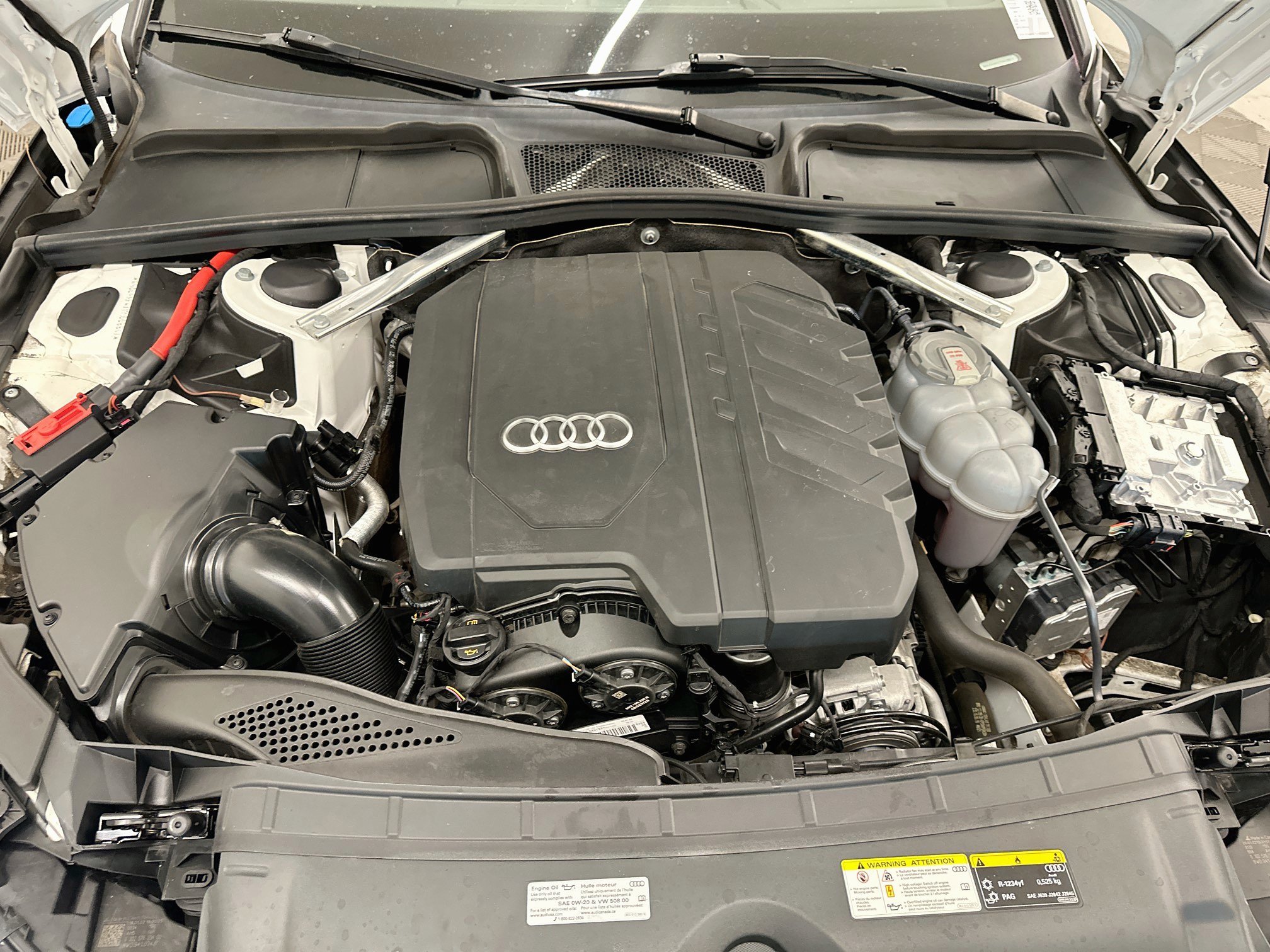 Used 2022 Audi A4 2.0T Premium Plus AWD/4WD image 35