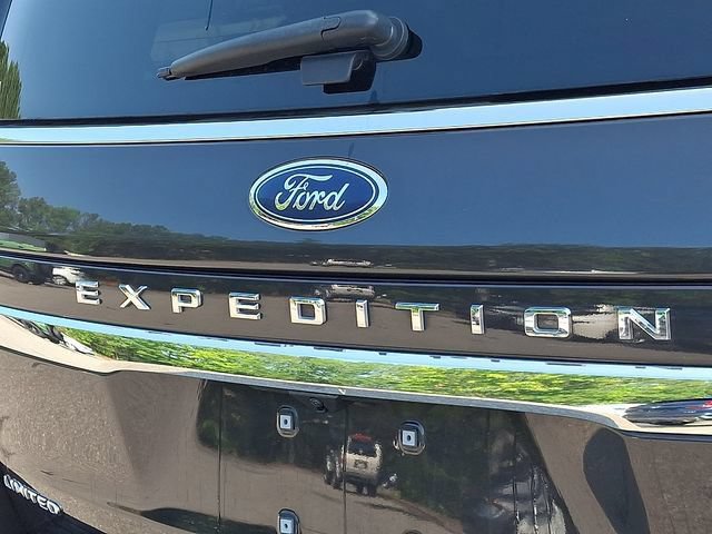 Used 2024 Ford Expedition Limited RWD image 39