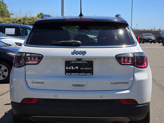 Used 2024 Jeep Compass Limited AWD/4WD image 5