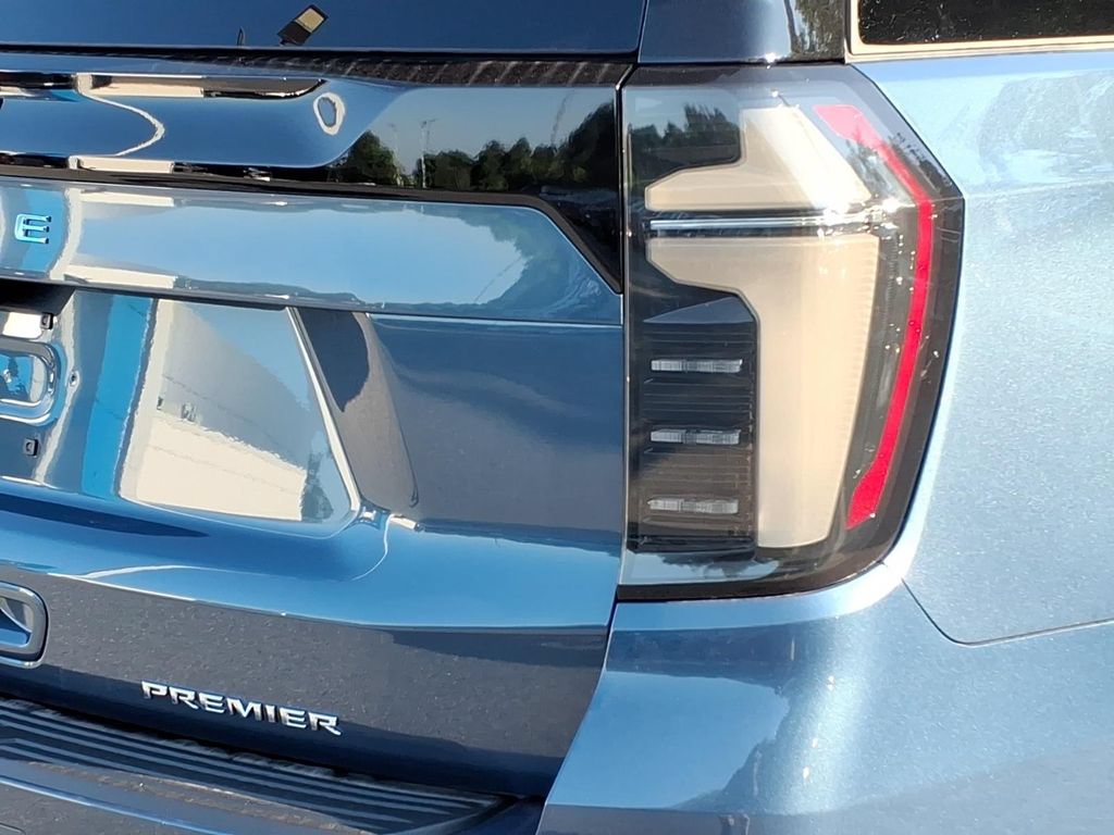 New 2026 Chevrolet Tahoe Premier AWD/4WD image 8