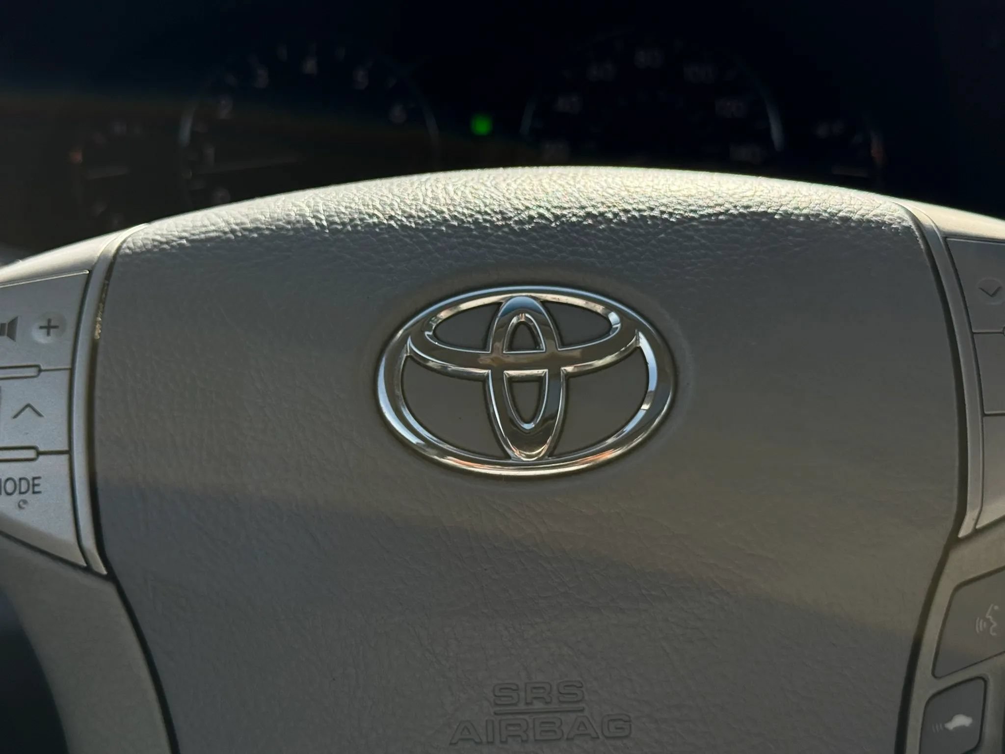 Used 2005 Toyota Avalon Limited FWD image 28