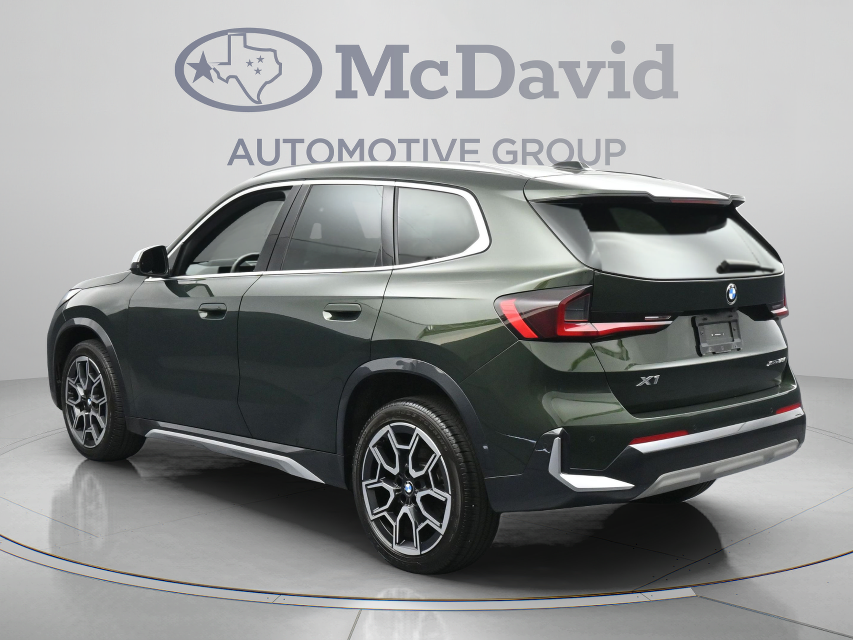 Used 2023 BMW X1 xDrive28i w/ Premium Package AWD/4WD image 6