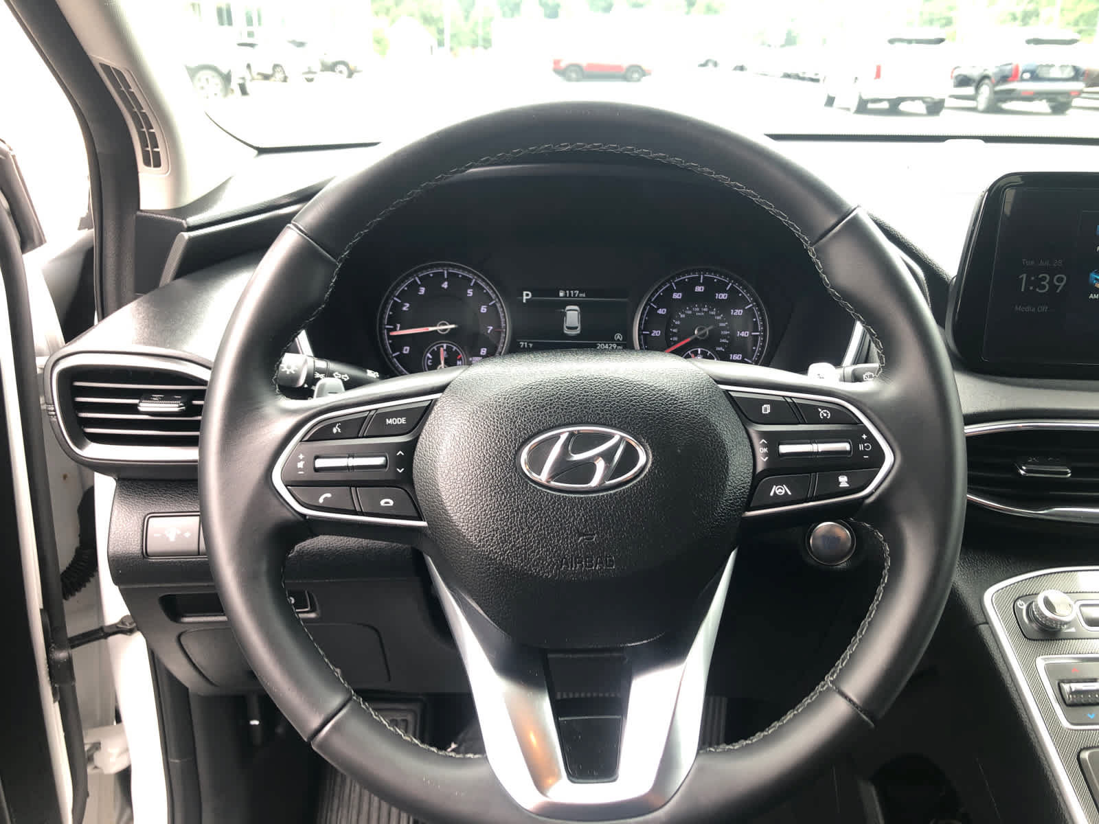 Certified 2023 Hyundai Santa Fe SEL AWD/4WD image 9