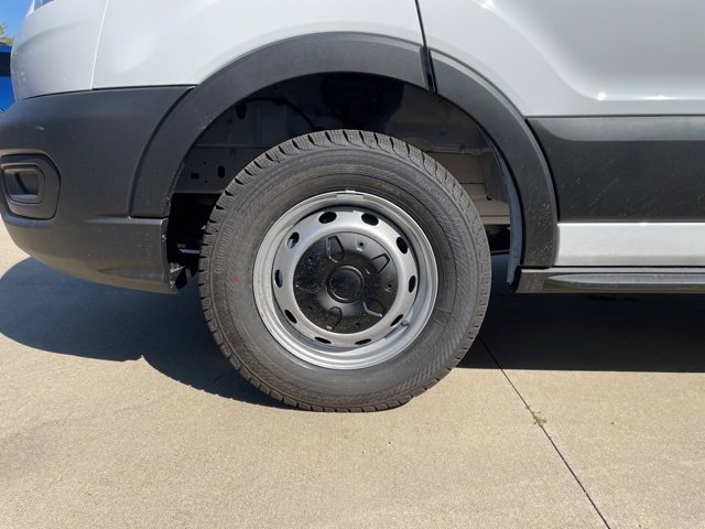 New 2025 Ford Transit 250 148 Medium Roof w/ Load Area Protection Package image 17