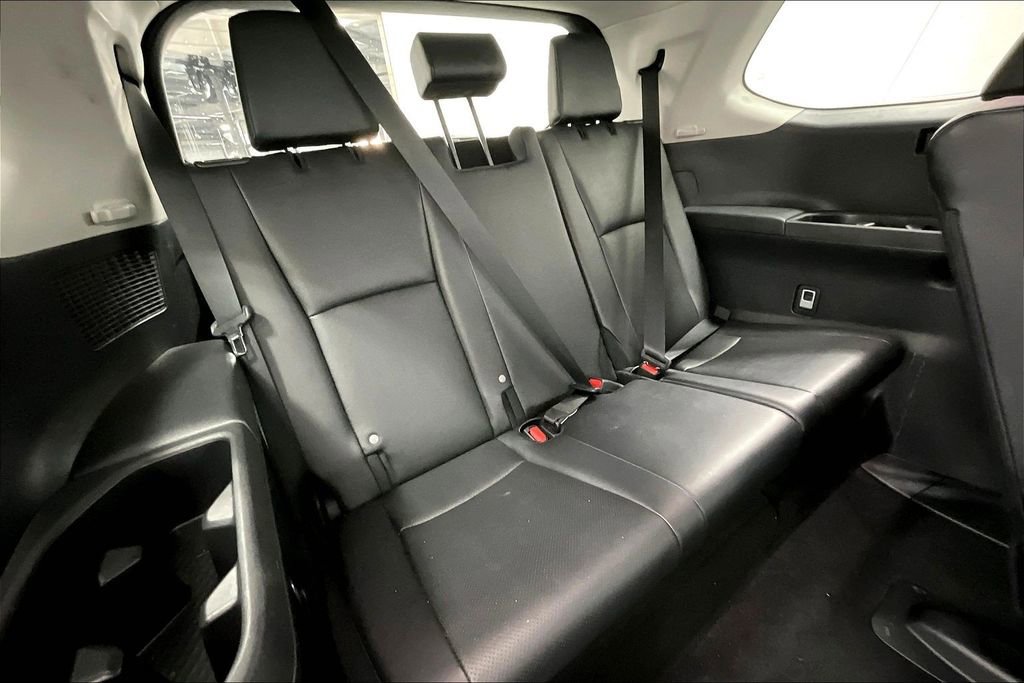 Used 2025 Toyota Grand Highlander AWD image 36