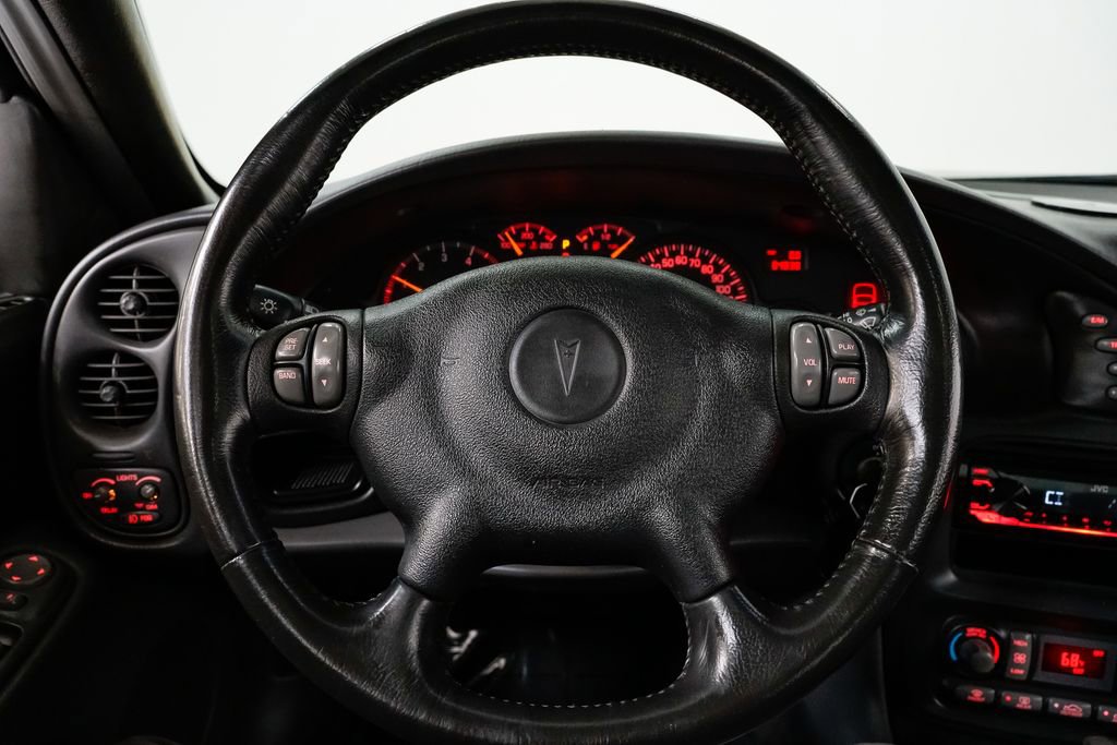 Used 2003 Pontiac Bonneville SSEi image 13