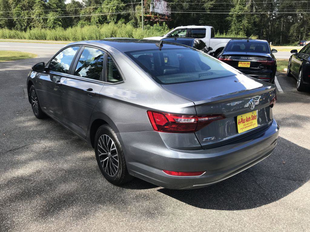 Used 2021 Volkswagen Jetta image 5
