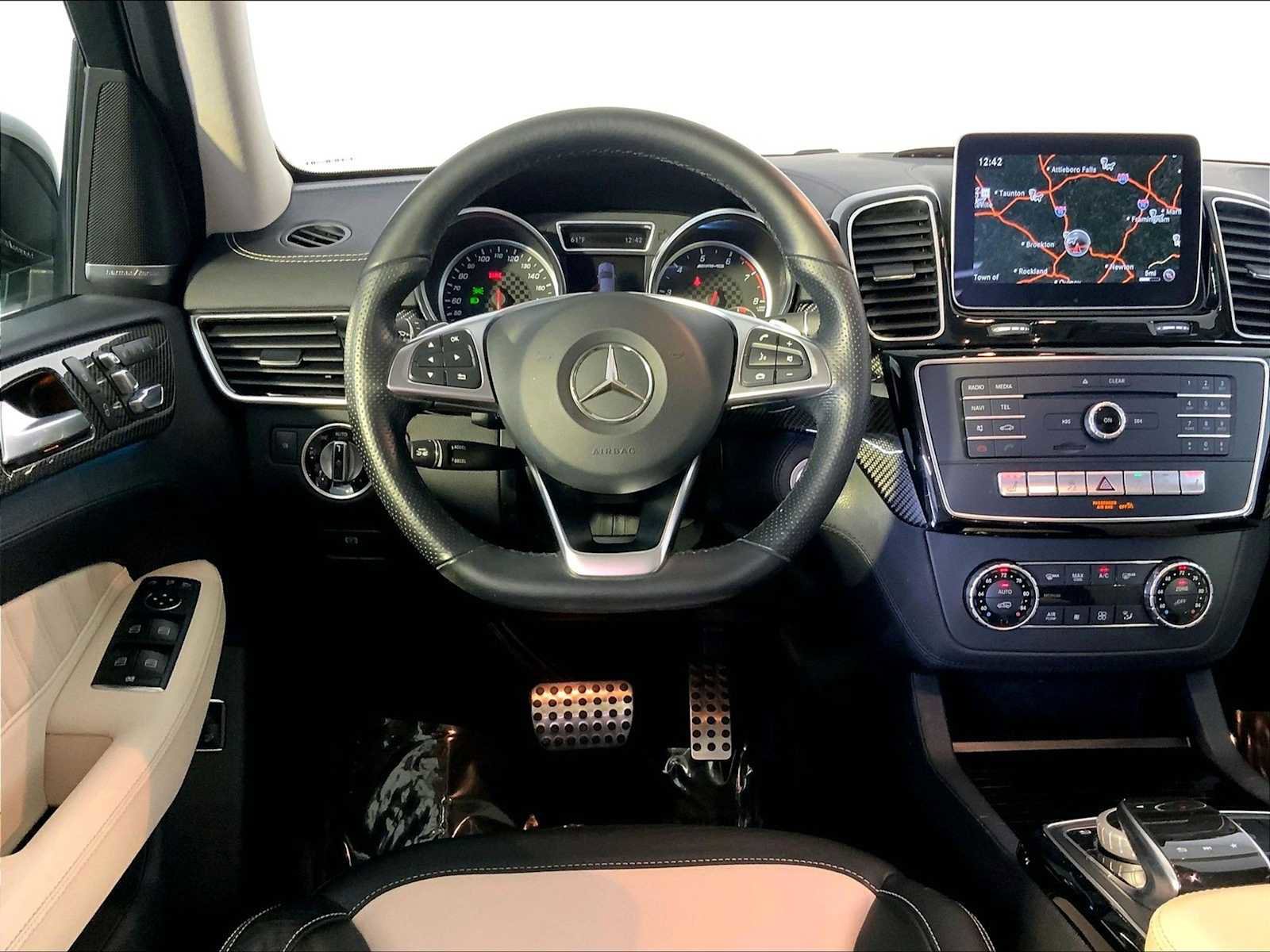 Used 2019 Mercedes-Benz GLE 43 AMG 4MATIC image 13