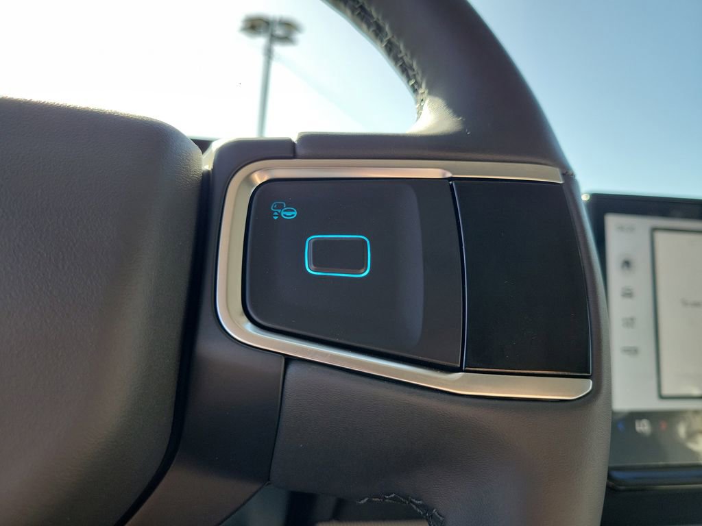 New 2026 Ford Expedition Active image 21