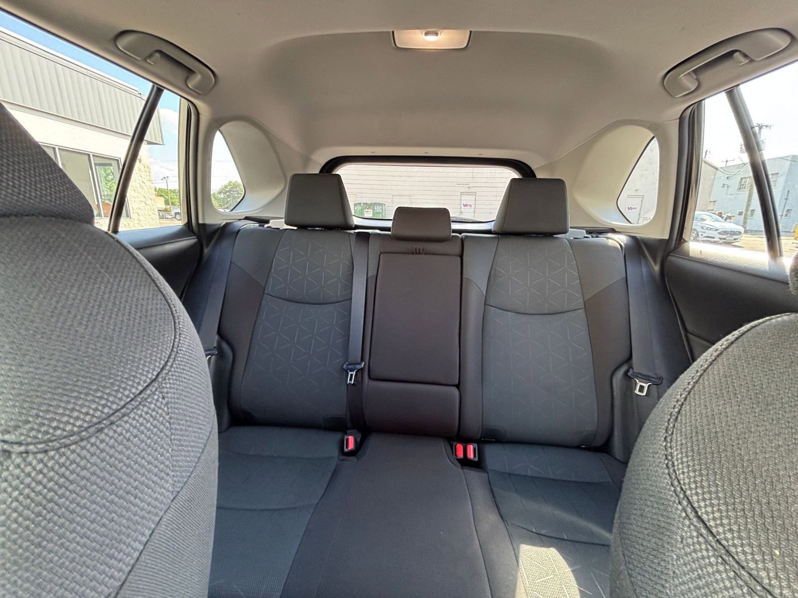 Used 2025 Toyota RAV4 XLE w/ Convenience Package AWD/4WD image 40