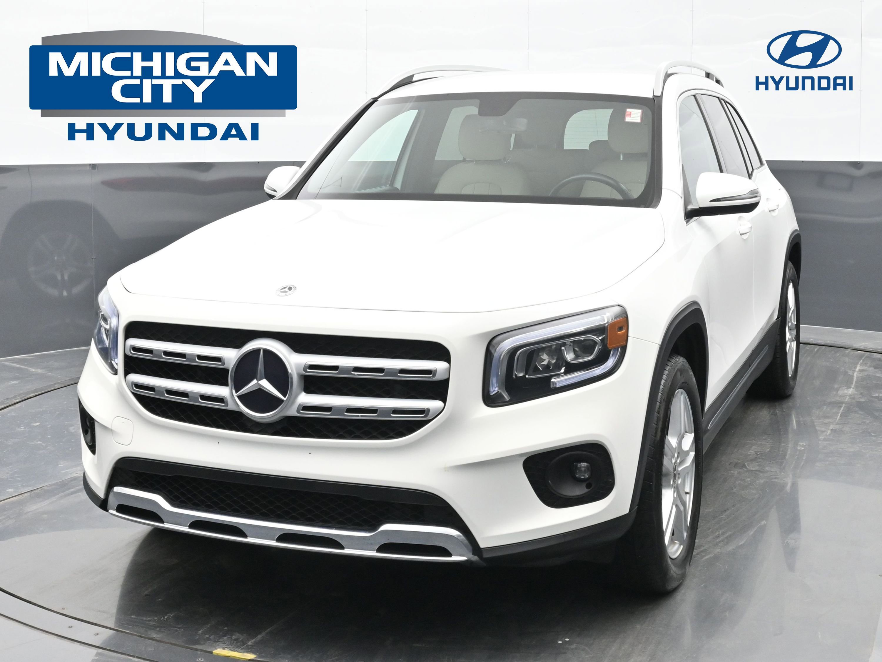 Used 2020 Mercedes-Benz GLB 250 image 1