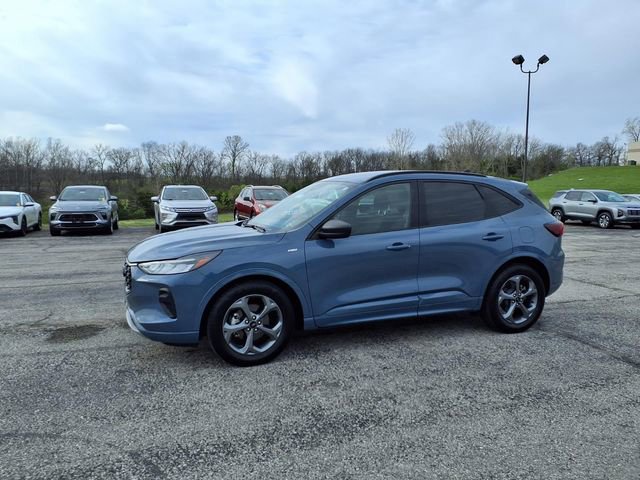 Used 2023 Ford Escape ST-Line image 30