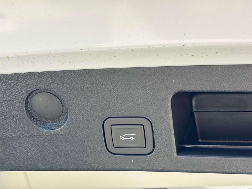 New 2026 GMC Terrain Denali image 5